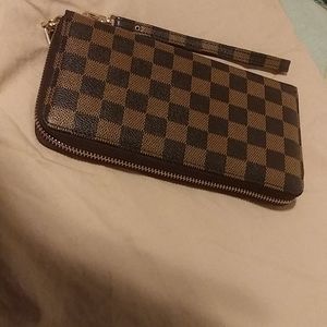 Rita messi checkered wallet